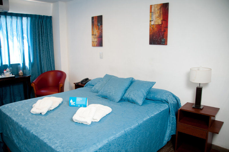 Savannah Cordoba Hotel ภายนอก รูปภาพ